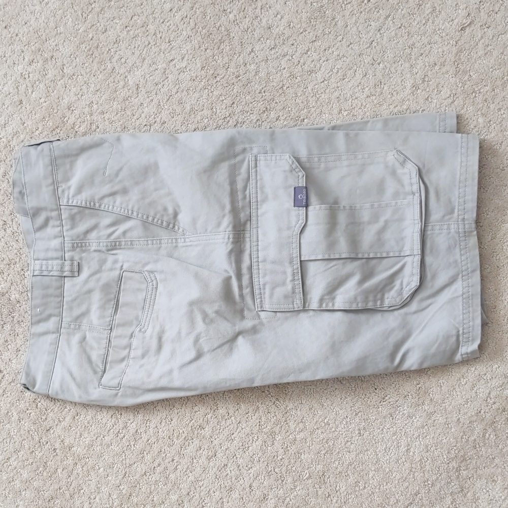 Tribord Men's Khaki Cargo Shorts Small